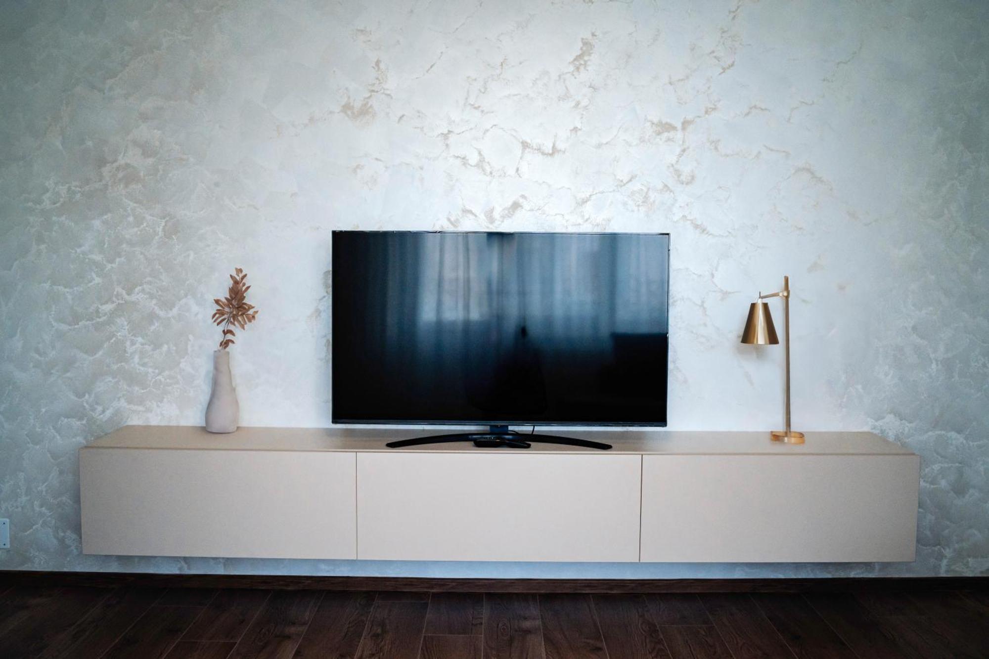 Downtown Apartment Римніку-Вилча Екстер'єр фото